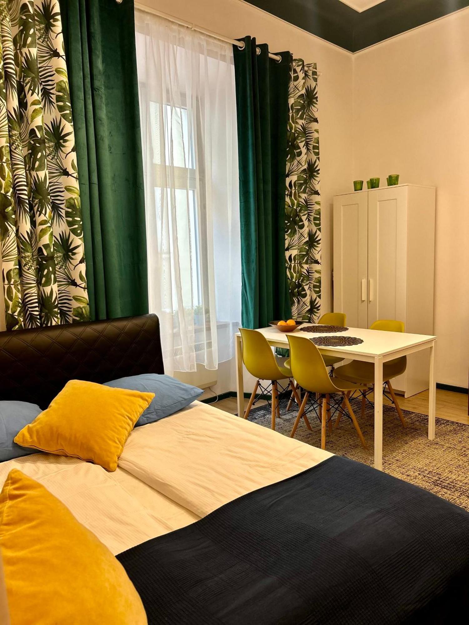 Vintage Senacka Apartaments Kraków Zewnętrze zdjęcie