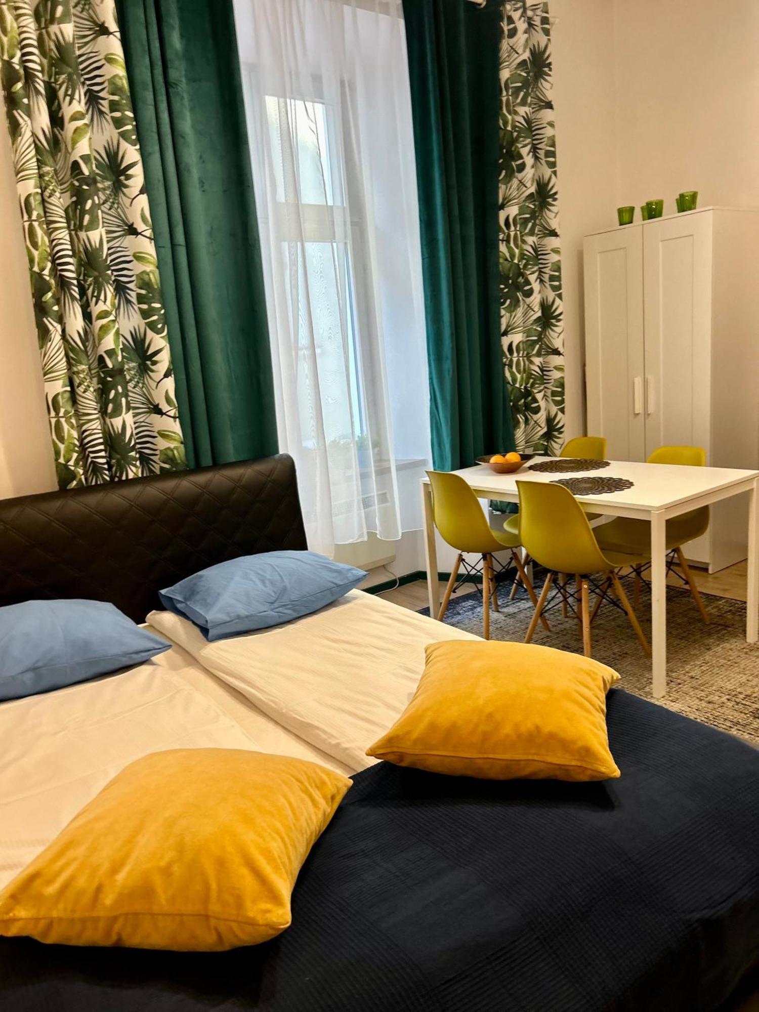 Vintage Senacka Apartaments Kraków Zewnętrze zdjęcie