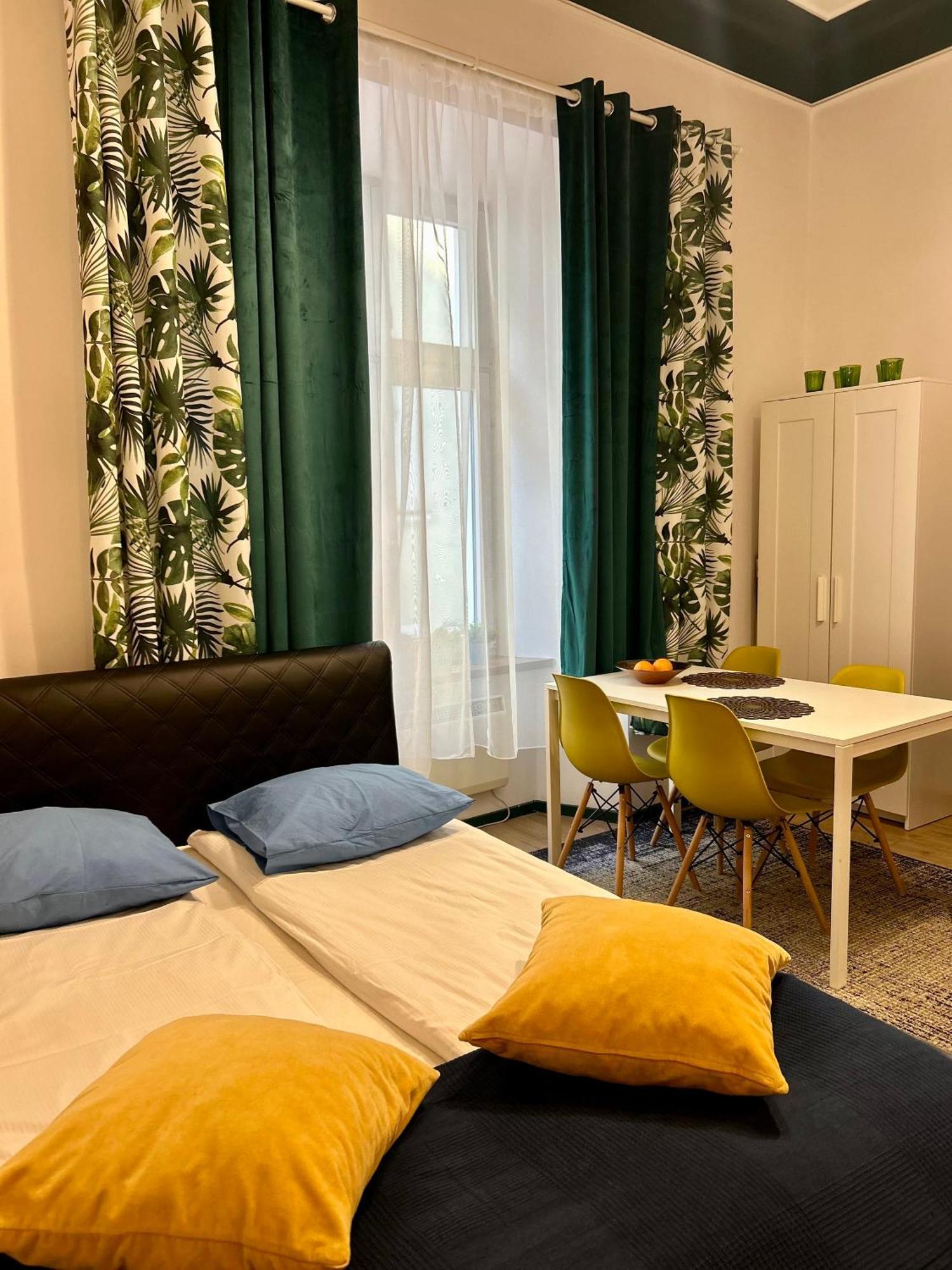 Vintage Senacka Apartaments Kraków Zewnętrze zdjęcie