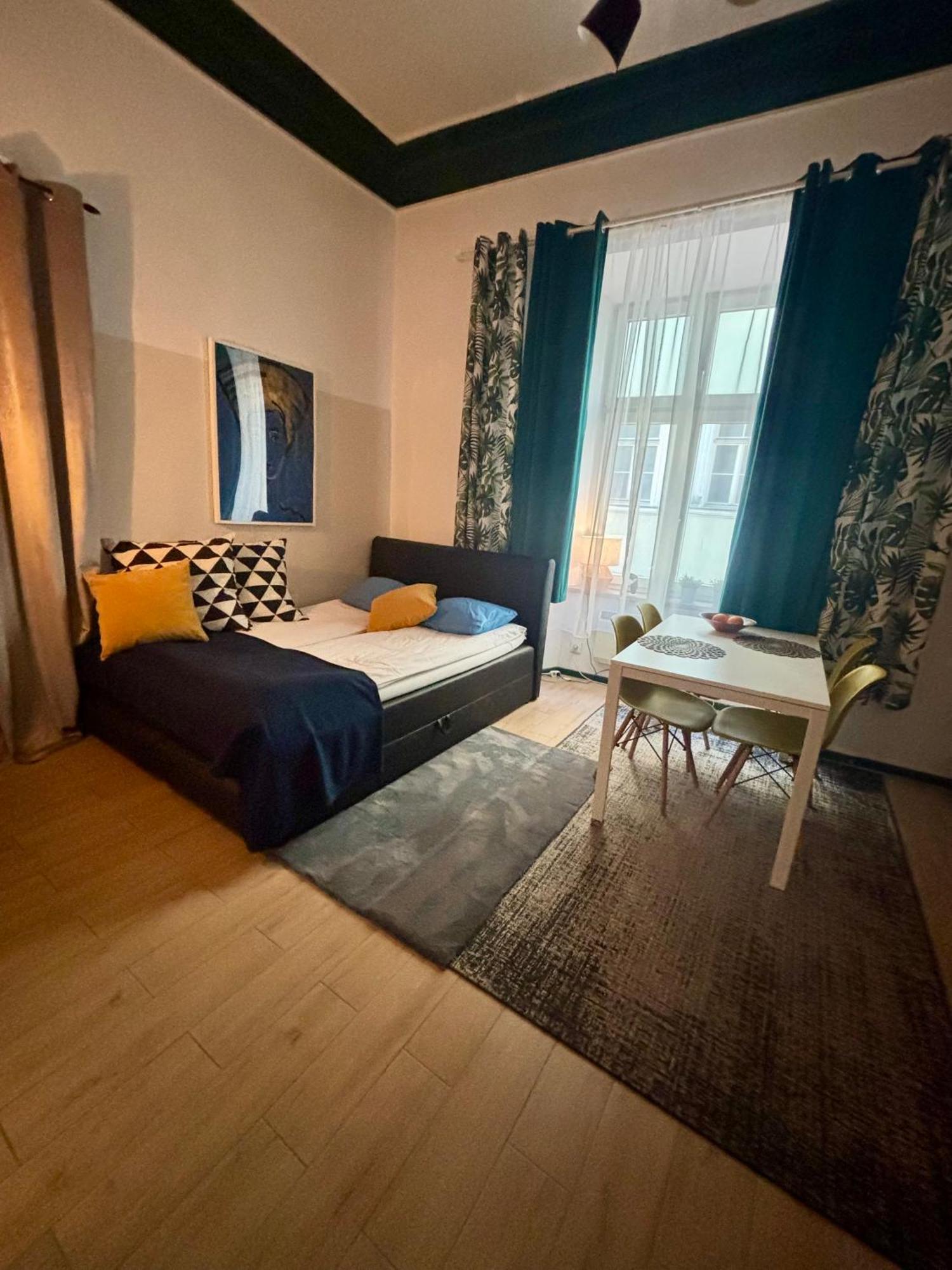 Vintage Senacka Apartaments Kraków Zewnętrze zdjęcie