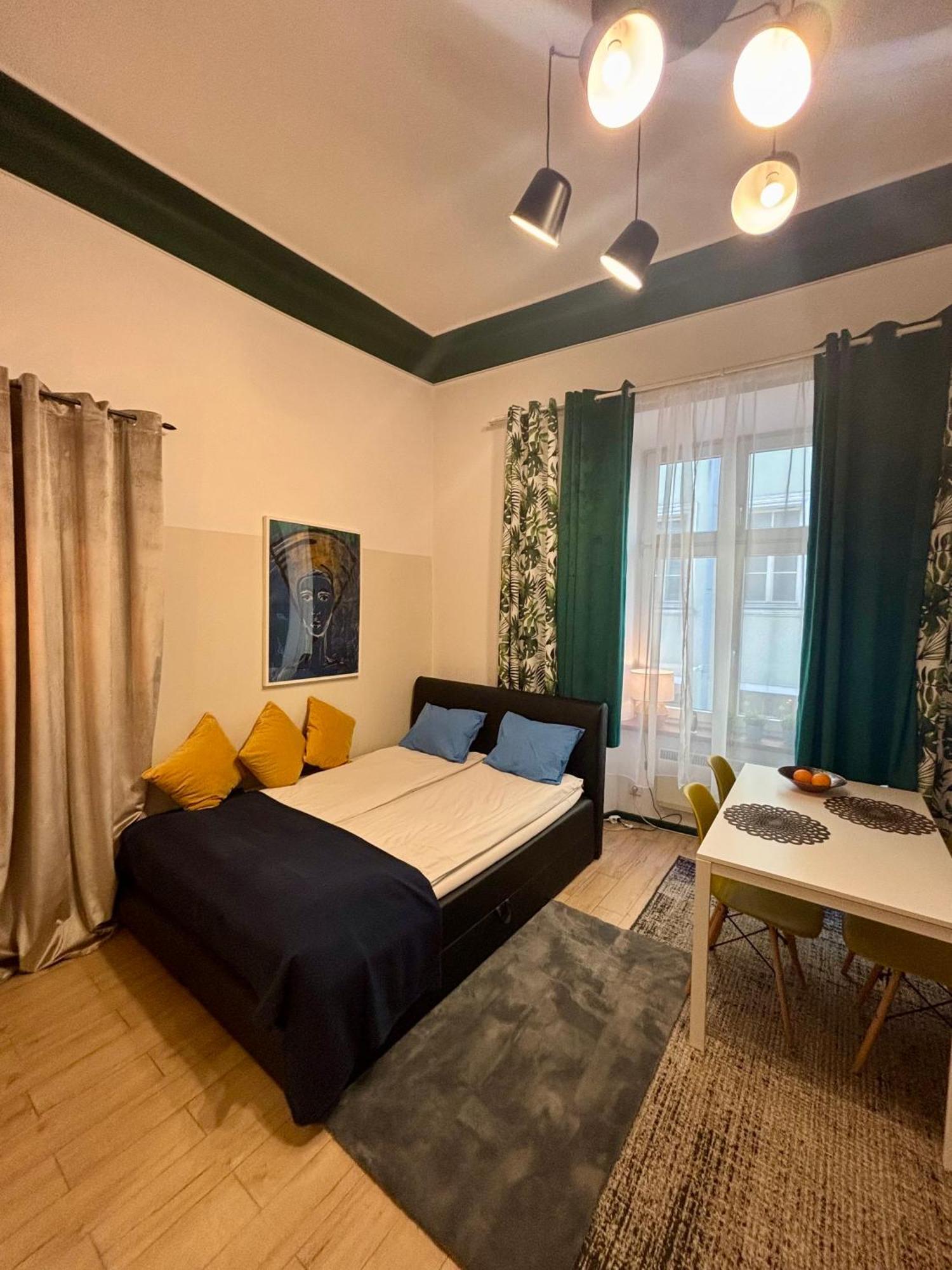 Vintage Senacka Apartaments Kraków Zewnętrze zdjęcie